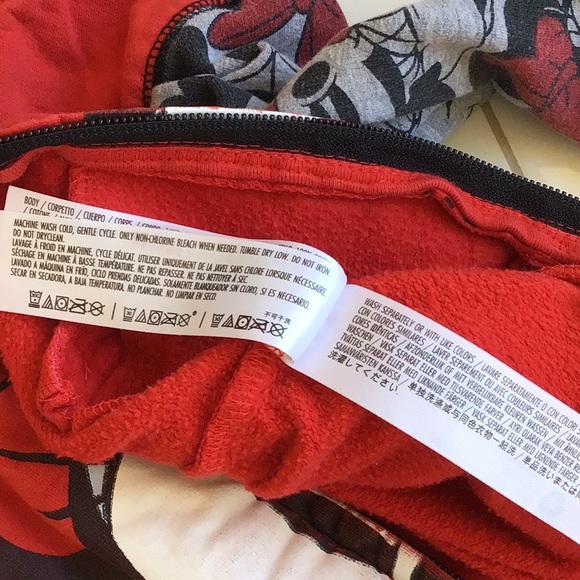 ‘Disney’ Minnie Mouse Hoodie w/Purse - Picture 6 of 11